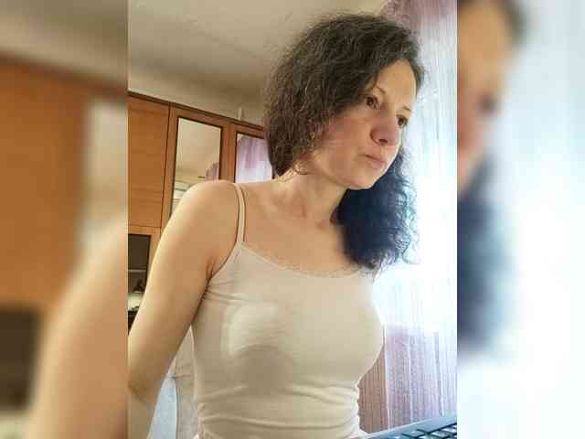 Viviennn webcam