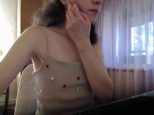 Millie webcam