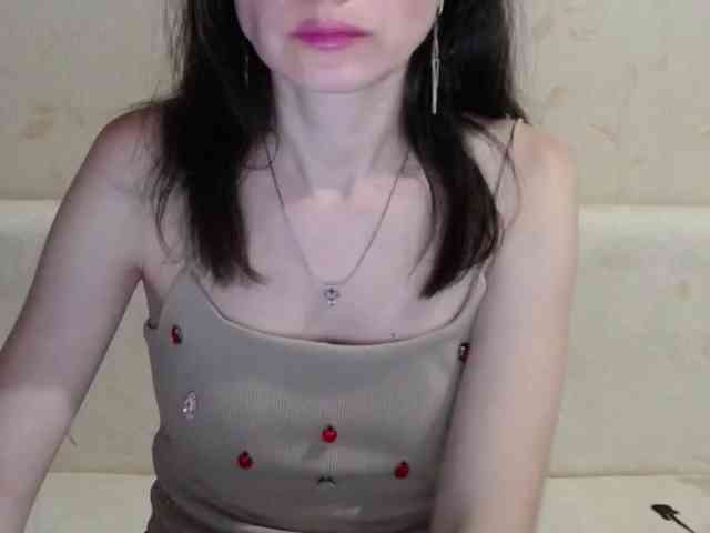 Loliiiitka webcam