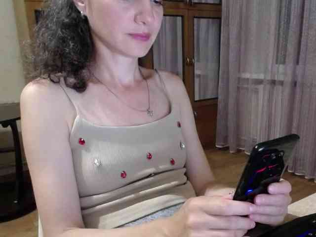 Millie webcam