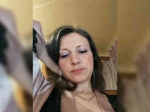 Viviennn webcam