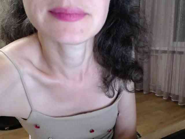 Millie webcam