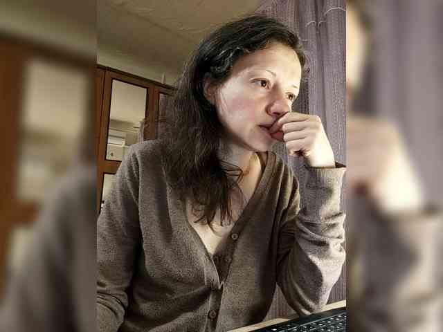 Viviennn webcam