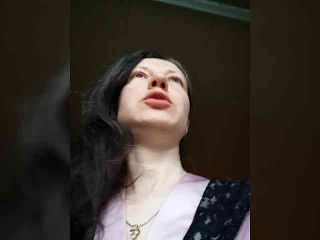 Viviennn webcam