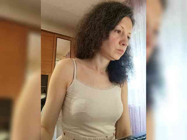 Viviennn webcam