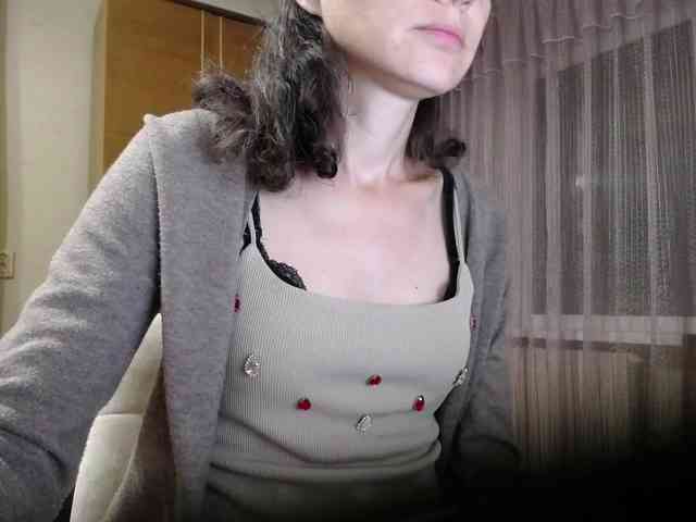 Millie webcam