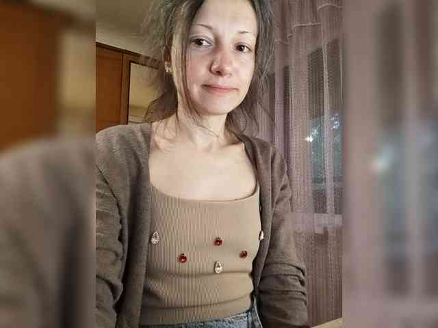 Viviennn webcam