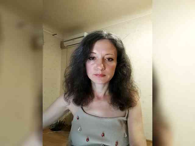 Millie webcam