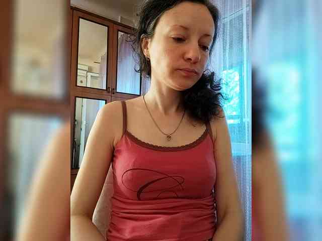 Viviennn webcam