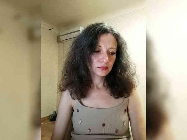 Millie webcam