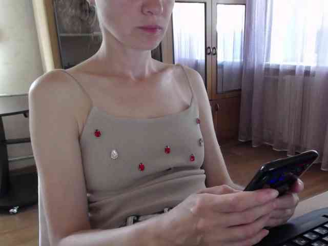 Millie webcam
