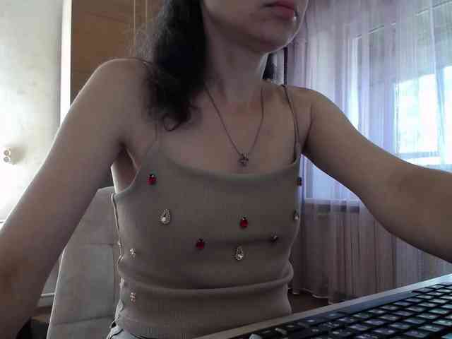 Millie webcam