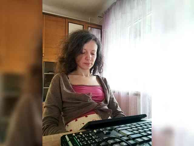 Viviennn webcam