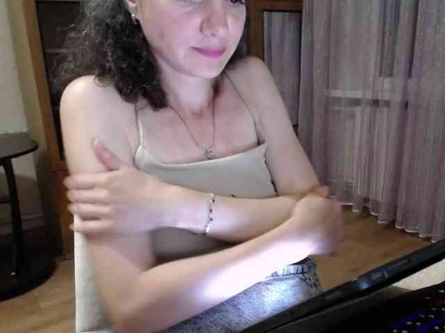 Millie webcam