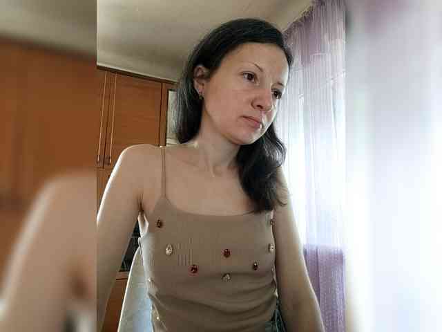 Viviennn webcam