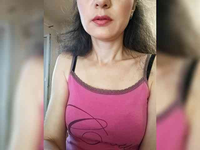 Millie webcam
