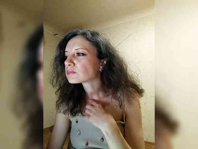 Millie webcam