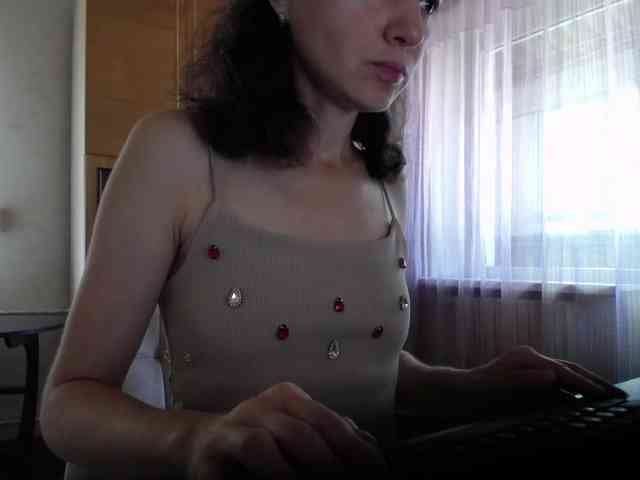 Millie webcam