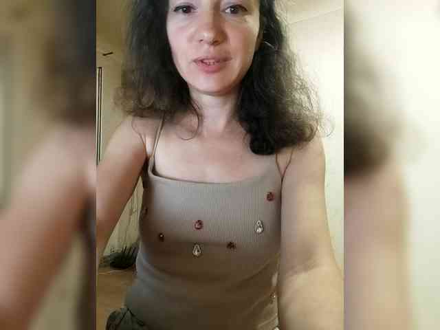 Millie webcam
