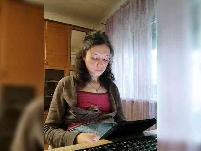 Viviennn webcam