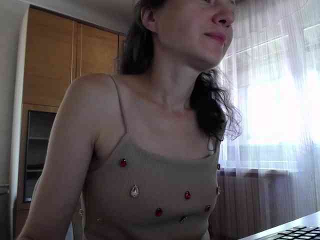 Millie webcam
