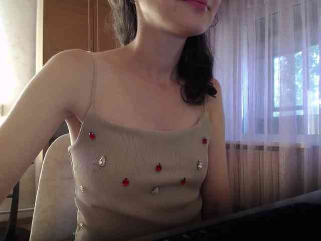 Millie webcam