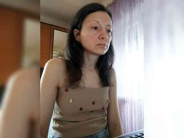 Viviennn webcam