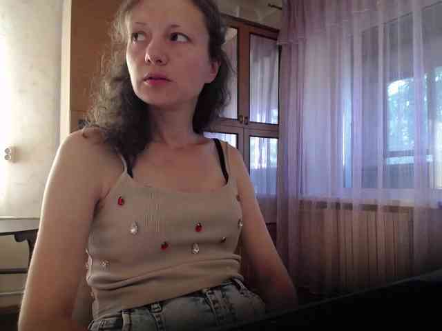 Millie webcam