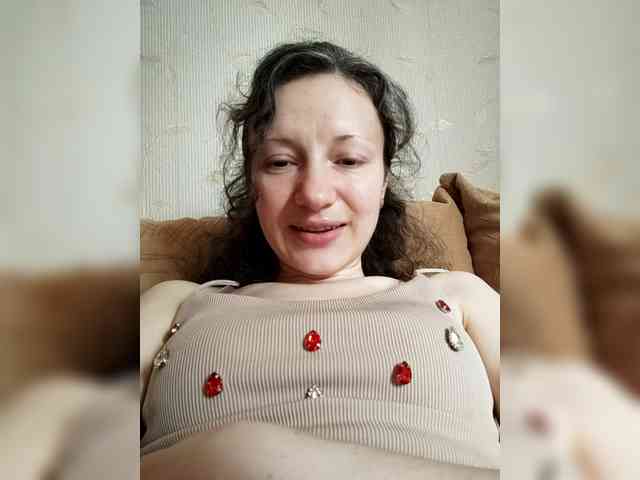 Viviennn webcam