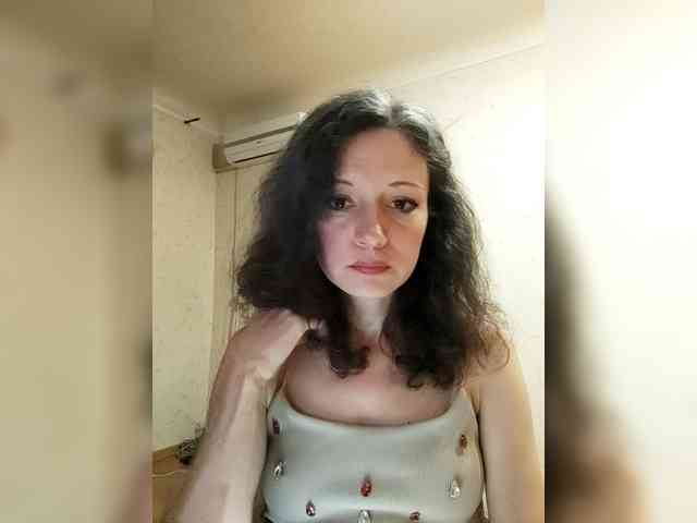 Millie webcam