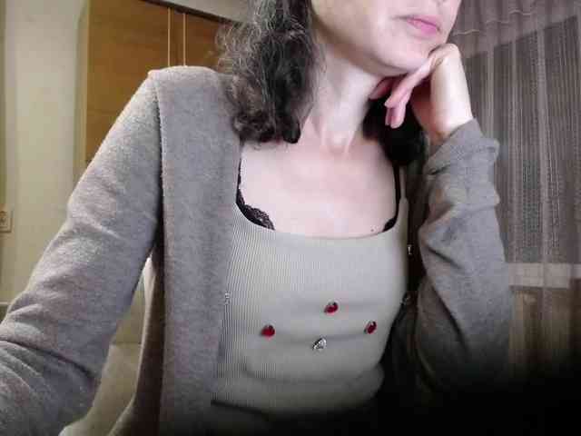 Millie webcam