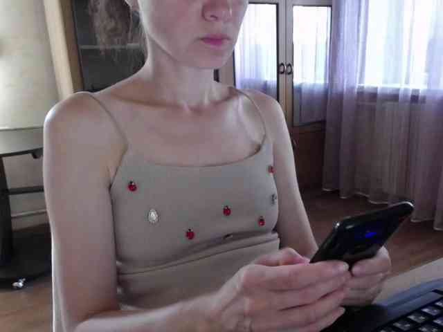 Millie webcam
