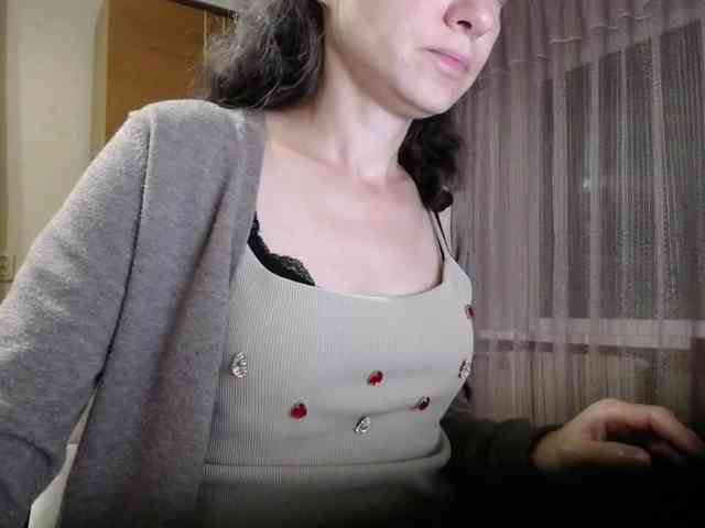 Millie webcam