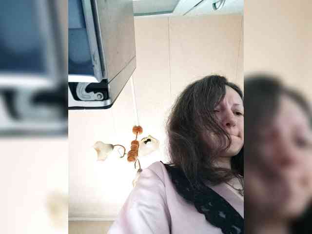 Viviennn webcam