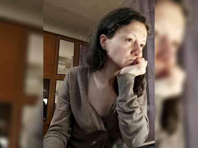 Viviennn webcam