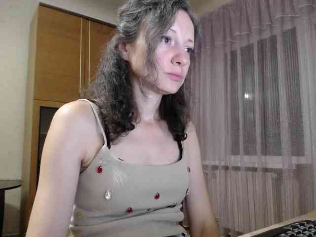 Millie webcam