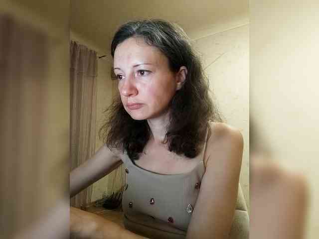 Millie webcam