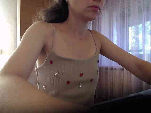 Millie webcam