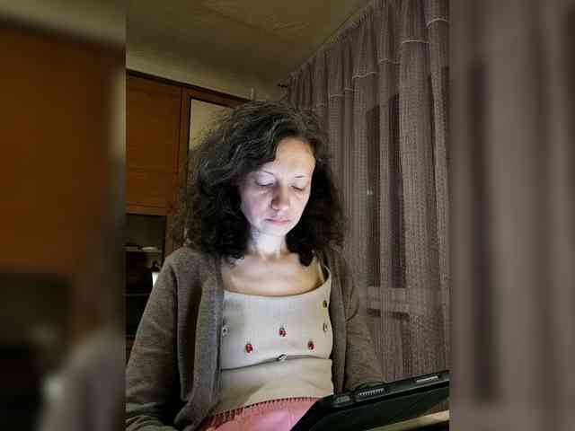 Viviennn webcam
