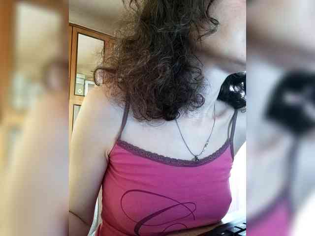 Viviennn webcam