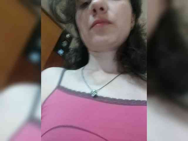 Viviennn webcam