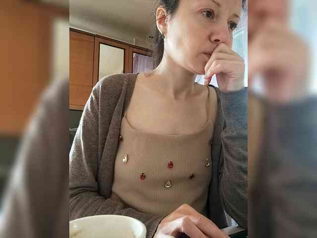 Viviennn webcam