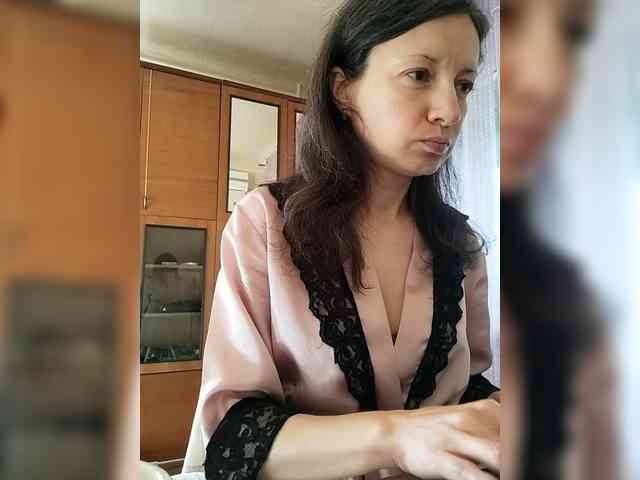 Viviennn webcam