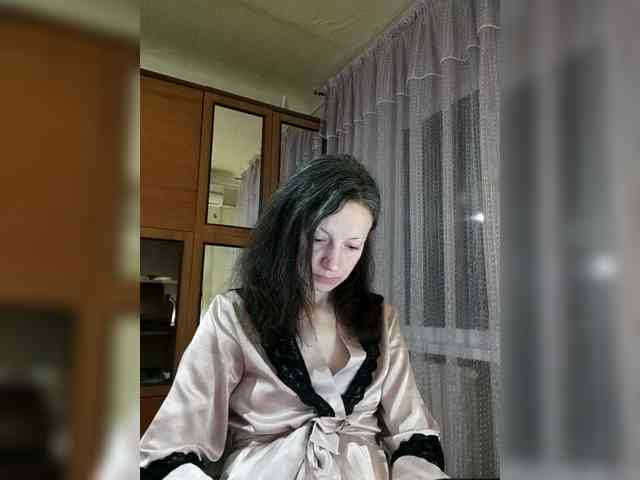 Viviennn webcam