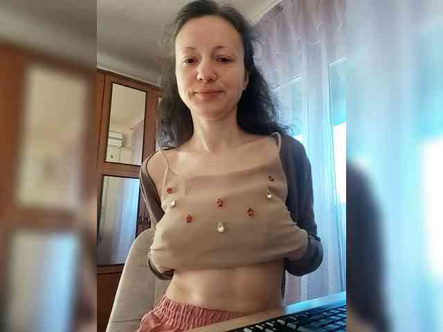 Viviennn webcam