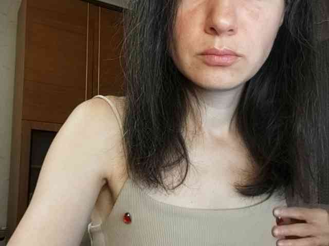 Millie webcam