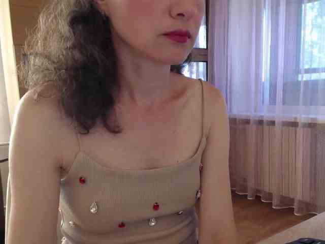 Millie webcam
