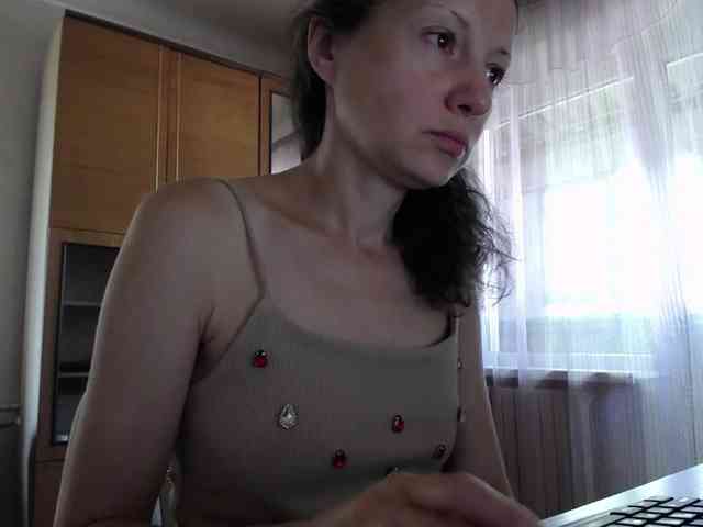 Millie webcam