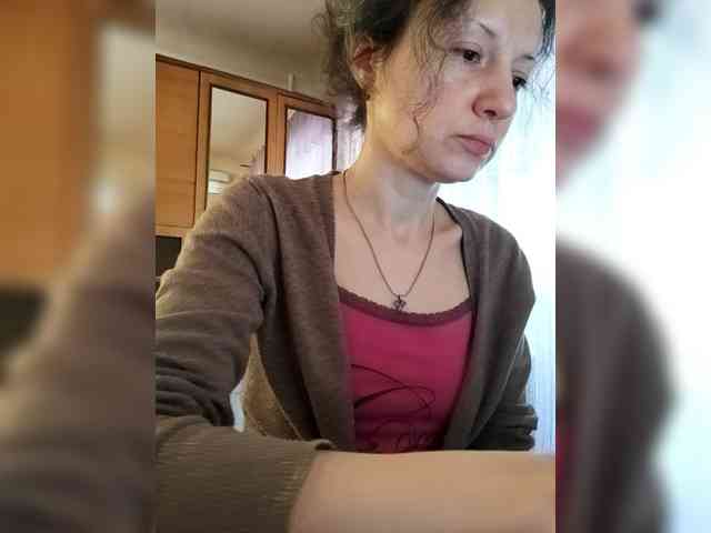 Viviennn webcam