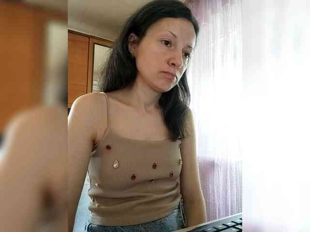 Viviennn webcam